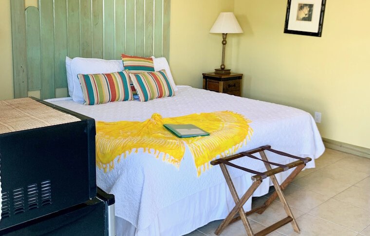 Embrace-Resort-maya-large-bed-in-bedroom
