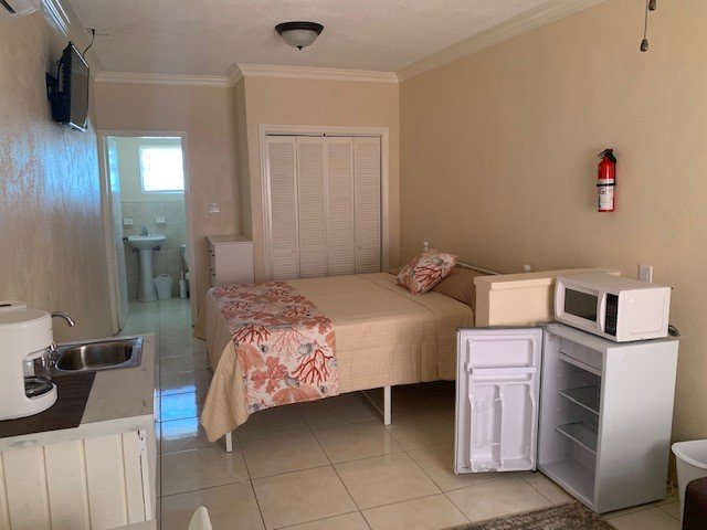 Studio-2-bedroom