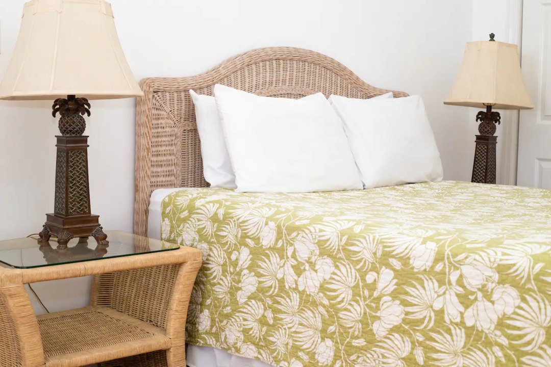 Sunset-Cove-14-Second-bedroom-2-Queens